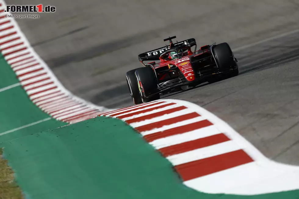 USA:
Am Freitag noch auf der Pole, wurde bei Leclerc im Rennen zunächst die Strategie verhunzt, da man auf die langsamere Einstoppstrategie setzte, während später Platz 5 ohnehin hinfällig wurde durch eine Disqualifikation, weil sich die Planke am Unterboden zu stark abgenutzt hat. Ohne die ... Foto zur News: USA:
Am Freitag noch auf der Pole, wurde bei Leclerc im Rennen zunächst die Strategie verhunzt, da man auf die langsamere Einstoppstrategie setzte, während später Platz 5 ohnehin hinfällig wurde durch eine Disqualifikation, weil sich die Planke am Unterboden zu stark abgenutzt hat. Ohne die ...