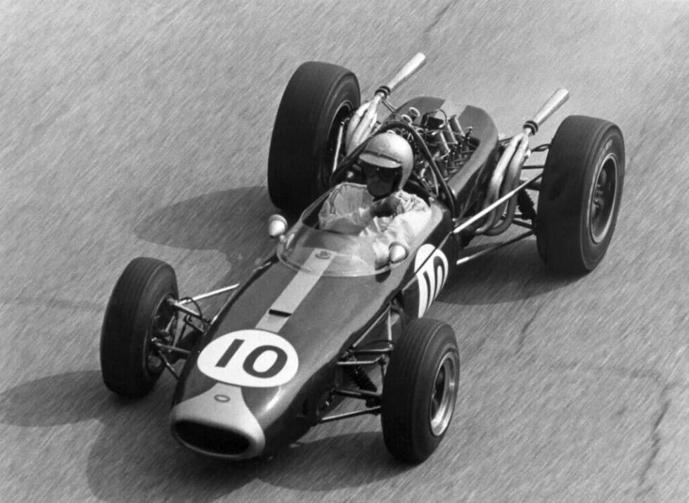 Foto zur News: Den dritten Titel in Serie verpasst Brabham zwar, das Happyend gibt es aber 1966. Sechs Jahre nach seinem letzten WM-Gewinn triumphiert Brabham doch noch ein drittes und letztes Mal. Bis heute ist er der einzige Formel-1-Pilot, der in einem selbstkonstruierten Auto Weltmeister wird.
