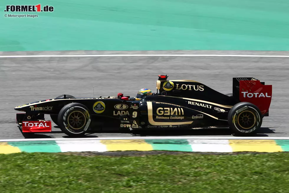 Foto zur News: 2011: Noch heißt der R31 offiziell Renault, aber die Besitzverhältnisse im Team haben sich geändert. Technisch ist weiter James Allison am Drücker, die Leistung aber stagniert. Nach erneut zwei Top-3-Ergebnissen bleibt es bei P5 in der WM.