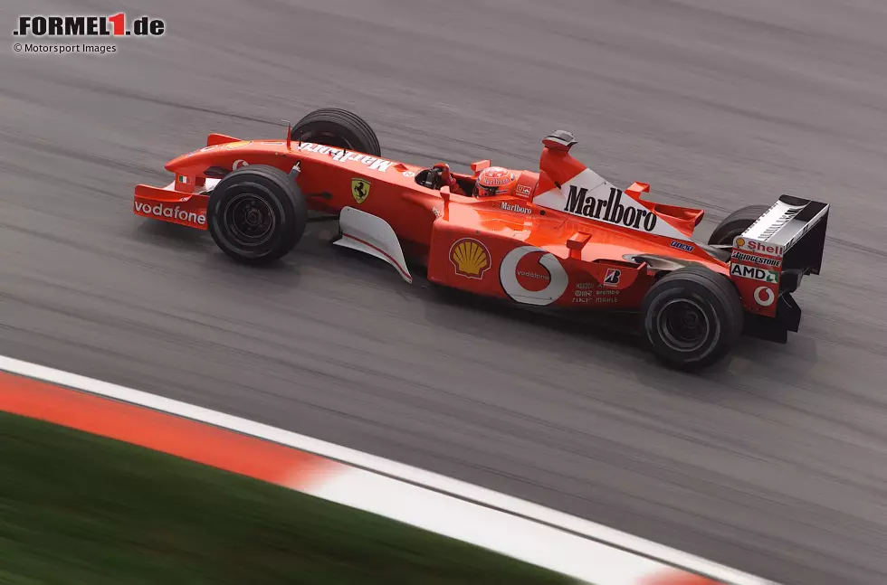 2001: Mit dem F2001 wiederholt Ferrari seine Erfolge, und setzt sogar nochmal eins drauf: Die Weltmeisterschaft wird schon im Sommer entschieden, das Rennauto selbst 2002 noch zu Saisonbeginn verwendet. Foto zur News: 2001: Mit dem F2001 wiederholt Ferrari seine Erfolge, und setzt sogar nochmal eins drauf: Die Weltmeisterschaft wird schon im Sommer entschieden, das Rennauto selbst 2002 noch zu Saisonbeginn verwendet.