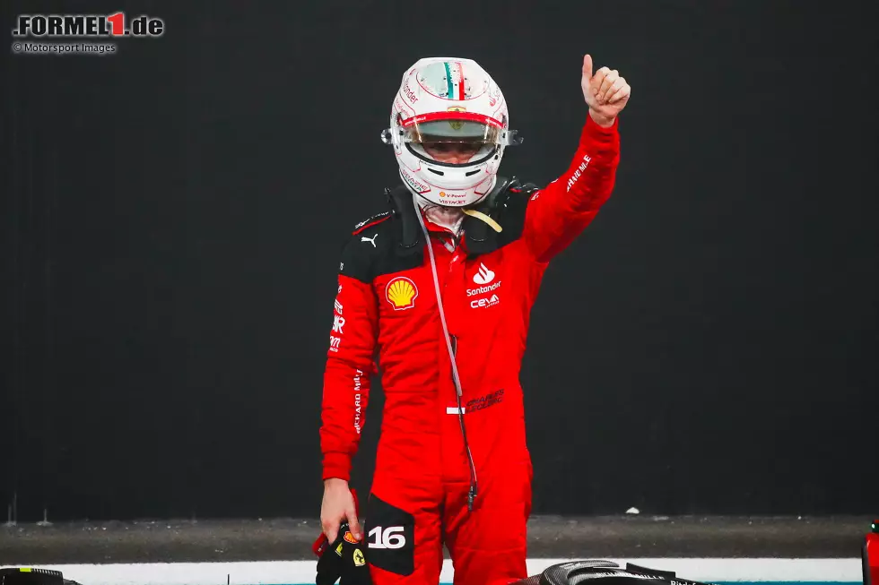 22. Abu Dhabi: Leclerc beschließt die Saison 2023 mit seinem zweiten Sieg in Folge vor George Russell. Lando Norris schiebt sich derweil noch an Alonso vorbei auf den dritten Gesamtrang. Endstand: 1. Perez (353), 2. Hamilton (298), 3. Norris (270), 4. Alonso (269), 5. Leclerc (261). Foto zur News: 22. Abu Dhabi: Leclerc beschließt die Saison 2023 mit seinem zweiten Sieg in Folge vor George Russell. Lando Norris schiebt sich derweil noch an Alonso vorbei auf den dritten Gesamtrang. Endstand: 1. Perez (353), 2. Hamilton (298), 3. Norris (270), 4. Alonso (269), 5. Leclerc (261).