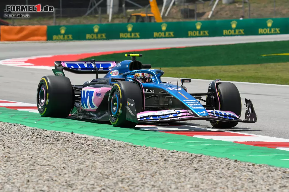 ... Pierre Gasly, der gleich zwei Fahrer behindert haben soll: Erst Carlos Sainz in der vorletzten Kurve, dann Max Verstappen in Kurve 4. Stark war Platz vier, doch der ist in Gefahr. Nie in Gefahr ... Foto zur News: ... Pierre Gasly, der gleich zwei Fahrer behindert haben soll: Erst Carlos Sainz in der vorletzten Kurve, dann Max Verstappen in Kurve 4. Stark war Platz vier, doch der ist in Gefahr. Nie in Gefahr ...