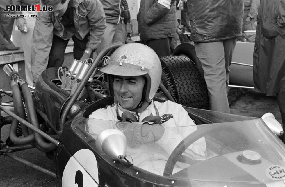 Foto zur News: Jack Brabham (Australien): Er holt seine beiden ersten Titel 1959 und 1960 für Cooper. Dann schafft er Jahre später Einmaliges in der Formel-1-Historie: Brabham wird Fahrer-Weltmeister in seinem eigenen Auto, einem Brabham-Repco! Bis 1970 fährt er noch Rennen in der Formel 1.