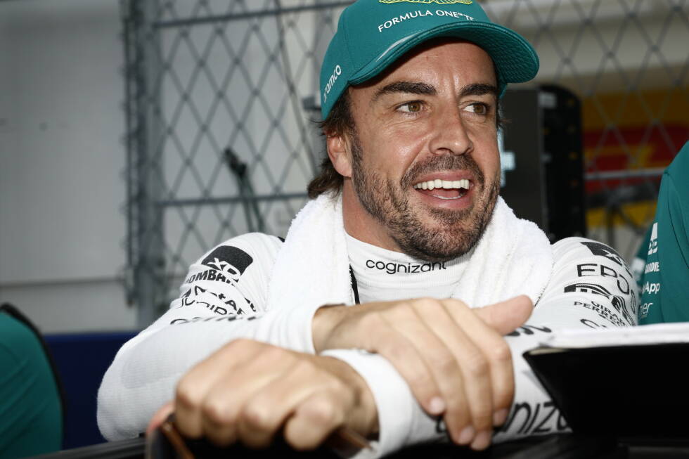 Foto zur News: Vertrag für 2024: Fernando Alonso (Spanien)