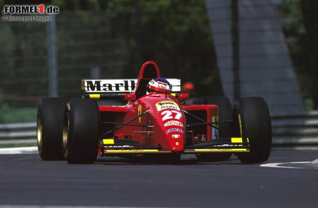 Foto zur News: Formel-1-Autos von Ferrari sind rot. Allermeistens. Und das ist auch kein Wunder, schließlich ist "rosso corsa" die klassische Farbe für Rennwagen aus Italien. Doch in gut sieben Jahrzehnten Formel-1-Geschichte ist Ferrari manchmal von seiner Traditionsfarbe abgewichen ...