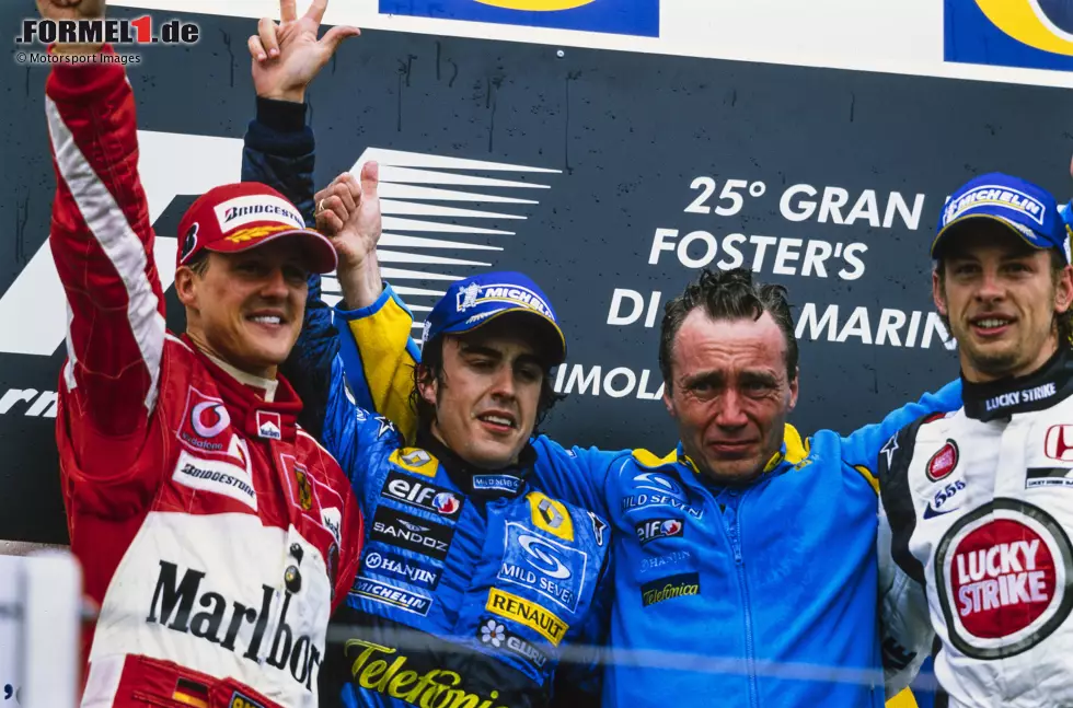 2005 (als San-Marino-Grand-Prix): Fernando Alonso (Renault) vor Michael Schumacher (Ferrari) und Alexander Wurz (McLaren) Foto zur News: 2005 (als San-Marino-Grand-Prix): Fernando Alonso (Renault) vor Michael Schumacher (Ferrari) und Alexander Wurz (McLaren)