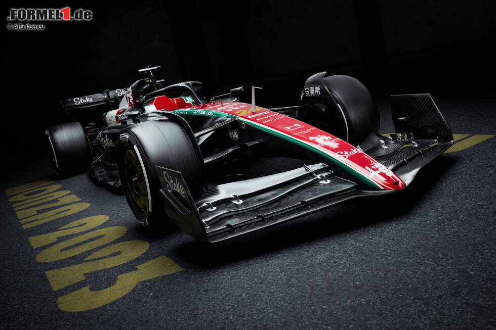 Das Sonderdesign von Alfa Romeo für den Italien-Grand-Prix 2023 in Monza: Hier die schönsten Bilder zum Durchklicken! Das Sonderdesign von Alfa Romeo für den Italien-Grand-Prix 2023 in Monza: Hier die schönsten Bilder zum Durchklicken!