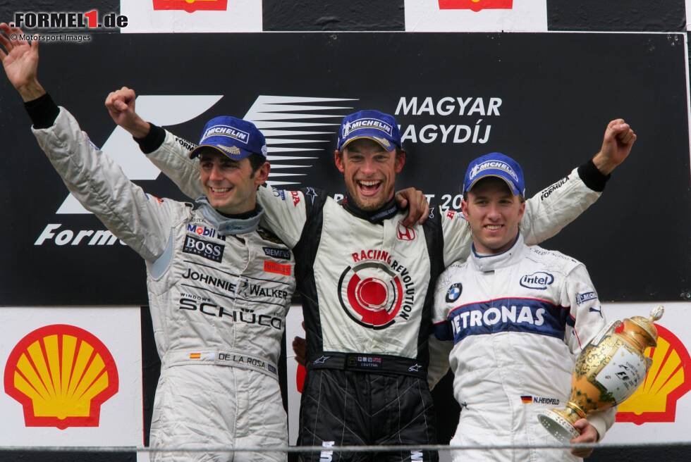 Foto zur News: 2006 - 7 Podestplätze: Jenson Button holt für Honda seinen ersten Formel-1-Sieg, zudem fahren BMW-Sauber (zweimal) und Toyota (einmal) unter die Top 3. Und: Es gibt durch David Coulthard in Monaco den ersten Podestplatz für Red Bull.
