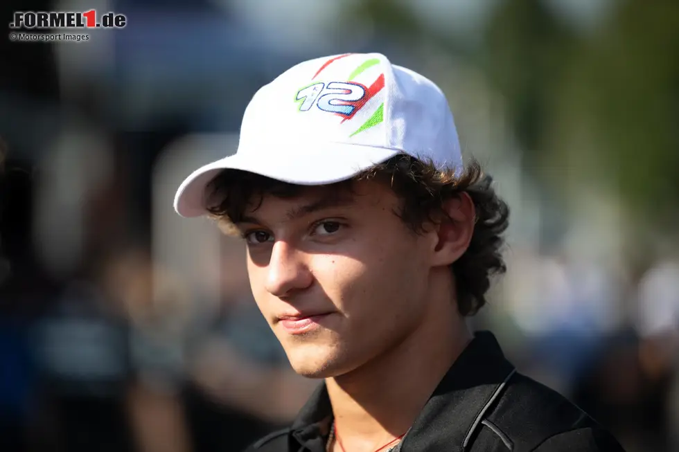 Andrea Kimi Antonelli (Italien) wird 2026 in seine zweite Saison in der Formel 1 und mit Mercedes gehen. Noch offen ist allerdings, wie es danach weitergehen wird. Foto zur News: Andrea Kimi Antonelli (Italien) wird 2026 in seine zweite Saison in der Formel 1 und mit Mercedes gehen. Noch offen ist allerdings, wie es danach weitergehen wird.