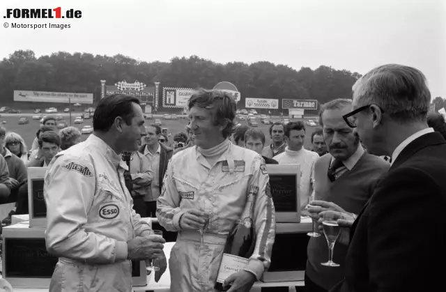 Foto zur News: #10 Jack Brabham (44 Jahre, 3 Monate, 16 Tage) - Der dreimalige Weltmeister holt in Brands Hatch 1970 seine letzten Formel-1-Punkte. Brabham liegt souverän in Führung, als ihm in der letzten Runde das Benzin ausgeht. Sieger Jochen Rindt wird zunächst aufgrund seines Hecklügels disqualifiziert, bekommt den Sieg aber wieder zurück.