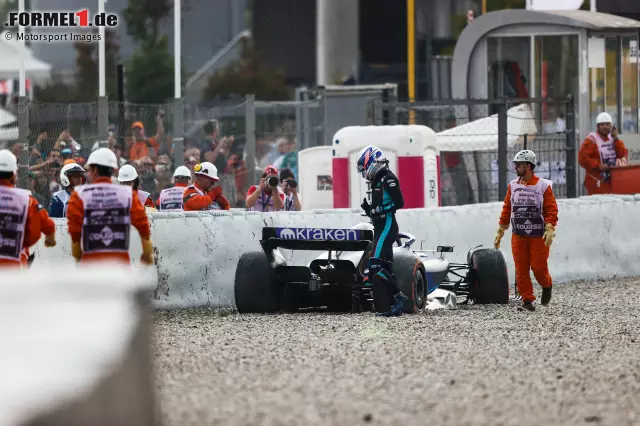 Foto zur News: Logan Sargeant (5): Der Williams war an diesem Wochenende schlecht. Das entschuldigt aber nicht seinen Abflug in FT3 und das Qualifying, in dem er mehr als sechs Zehntel langsamer als der Vorletzte war. Es bleibt dabei: Der Rookie macht zu viele Fehler - und ist dabei meistens auch noch zu langsam.