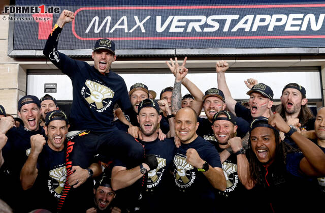 Max Verstappen ist nach Sebastian Vettel erst der zweite Fahrer, der im Alter von 26 Jahren 3 Formel-1-Titel gewonnen hat. Vettel stand im Alter von 26 Jahren sogar bereits bei vier Titeln!