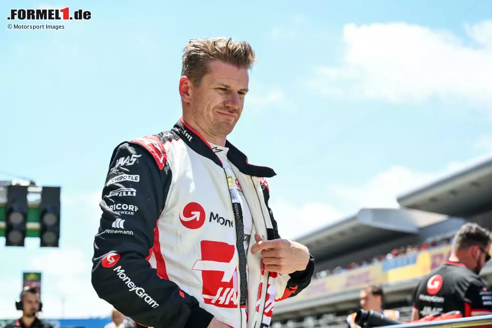 Nico Hülkenberg (Redaktion: 3) - Bei uns reicht es nicht ganz zur 2, unter anderem wegen der selbstverschuldeten Strafe (auch wenn diese faktisch am Ende keine Auswirkung hatte). Hatte Magnussen wieder einmal klar im Griff und wird dem Team 2025 vermutlich mehr fehlen als der Däne ... Foto zur News: Nico Hülkenberg (Redaktion: 3) - Bei uns reicht es nicht ganz zur 2, unter anderem wegen der selbstverschuldeten Strafe (auch wenn diese faktisch am Ende keine Auswirkung hatte). Hatte Magnussen wieder einmal klar im Griff und wird dem Team 2025 vermutlich mehr fehlen als der Däne ...