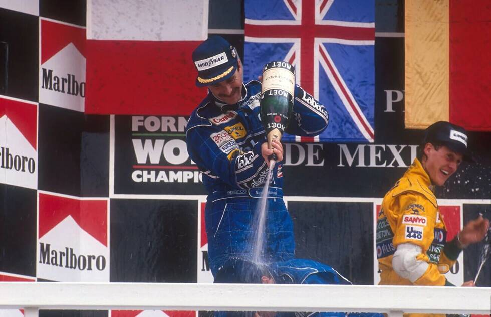 Foto zur News: Nigel Mansell (1992): Zieht der Brite 1991 im WM-Kampf noch den Kürzeren gegen Senna, startet er ein Jahr später sogar noch besser als der Brasilianer: Mit gleich fünf Siegen zu Beginn der Saison stellt er eine Bestmarke auf, die bis heute niemand übertreffen kann.