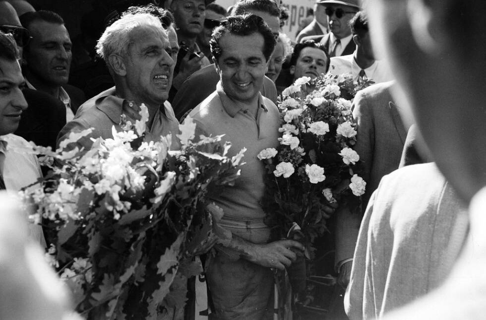Foto zur News: Sonderfälle - Alberto Ascari (1953) und Juan Manuel Fangio (1954 &amp; 1957): In den ersten Jahren gehört das Indianapolis 500 offiziell noch zur Formel-1-Weltmeisterschaft. Allerdings nehmen die Toppiloten in der Regel nicht an diesem teil, was die Statistik ein bisschen &quot;verfälscht&quot;.