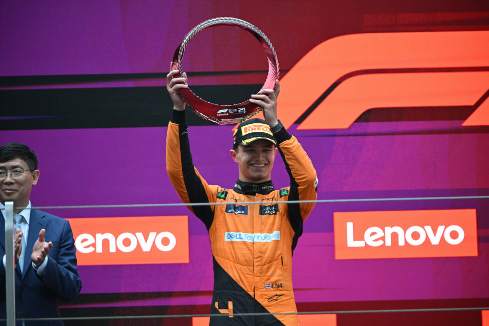 Foto zur News: Lando Norris (Marc Surer: 1) - &quot;Der McLaren ist ein bisschen eine Wundertüte. Aber was Lando damit anstellt, ist einfach großartig! Auch im Vergleich zum Teamkollegen.&quot;