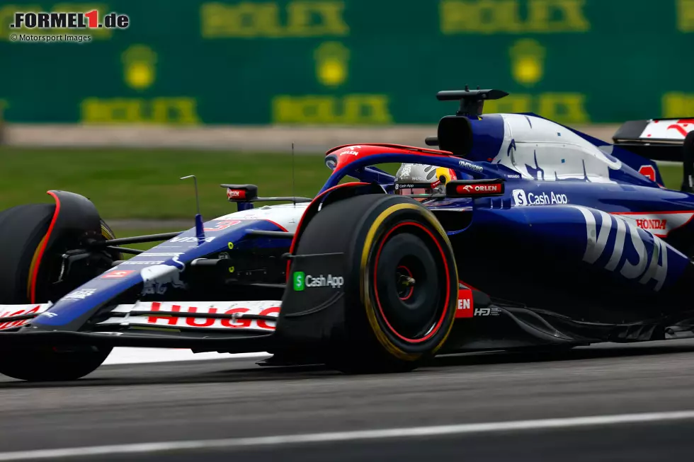 Daniel Ricciardo (Marc Surer: 2) - "Mit dem neuen Chassis ist er auf einmal wieder da, was seine Performance im Vergleich zu Tsunoda betrifft. Aber dann kam Stroll. Ich verstehe seinen Ärger." Foto zur News: Daniel Ricciardo (Marc Surer: 2) - "Mit dem neuen Chassis ist er auf einmal wieder da, was seine Performance im Vergleich zu Tsunoda betrifft. Aber dann kam Stroll. Ich verstehe seinen Ärger."