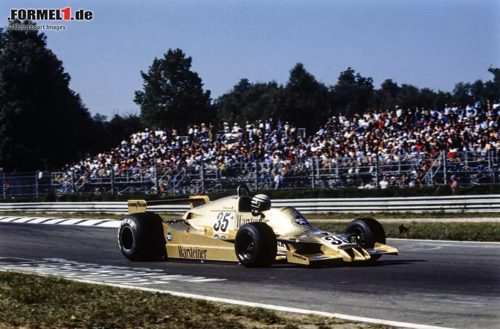 Patrese löst in Monza einen schweren Startcrash aus. Ronnie Peterson stirbt tags darauf nach Komplikationen im Krankenhaus. Weil Patreses Fahrweise vielen gegen den Strich geht, wird er für den Grand Prix in Watkins Glen gesperrt - als erster Formel-1-Fahrer überhaupt. Foto zur News: Patrese löst in Monza einen schweren Startcrash aus. Ronnie Peterson stirbt tags darauf nach Komplikationen im Krankenhaus. Weil Patreses Fahrweise vielen gegen den Strich geht, wird er für den Grand Prix in Watkins Glen gesperrt - als erster Formel-1-Fahrer überhaupt.