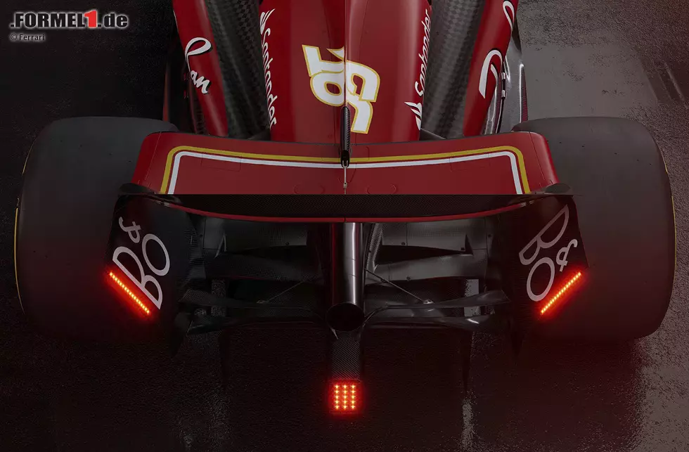 ... will Ferrari den Heckflügel so optimiert haben, dass der Nachteil gegenüber Red Bull beim Topspeed weniger eklatant ausfällt. Und ... Foto zur News: ... will Ferrari den Heckflügel so optimiert haben, dass der Nachteil gegenüber Red Bull beim Topspeed weniger eklatant ausfällt. Und ...