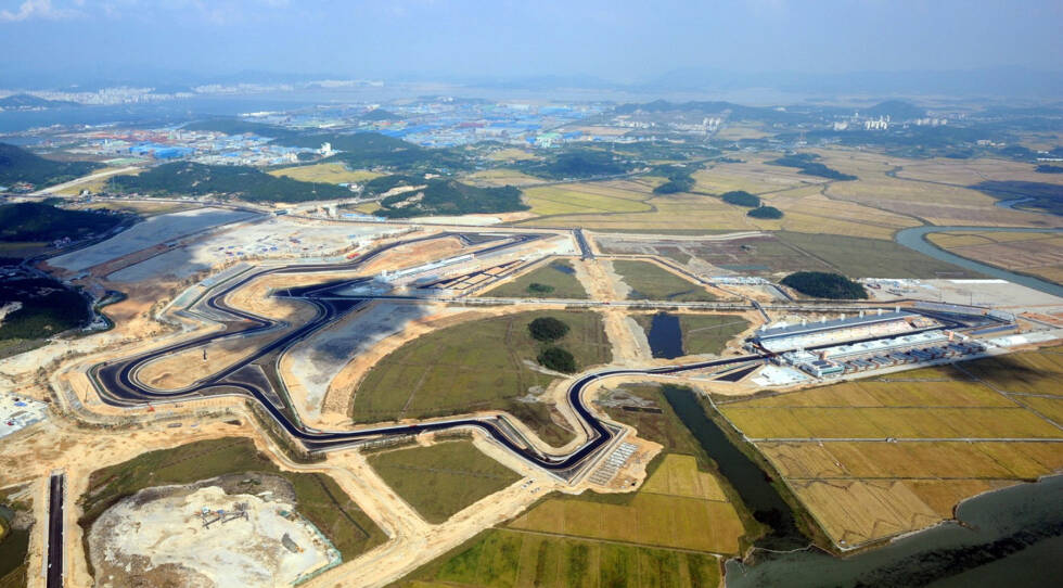 Foto zur News: Korea International Circuit bei Yeongam (Südkorea): Formel 1 2010-13