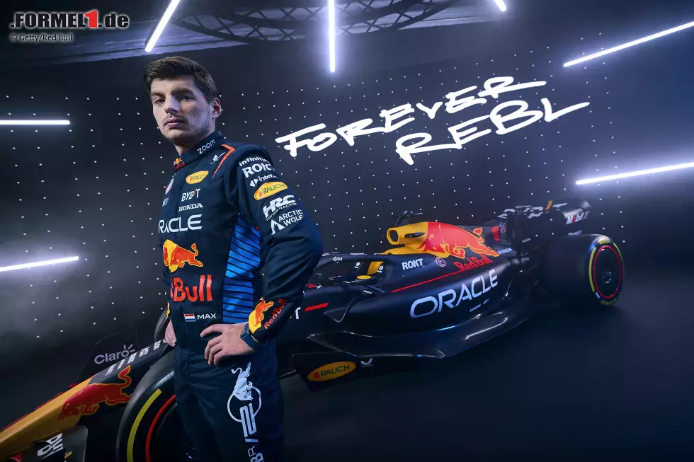 ... Weltmeister Verstappen gemacht, aber ebenfalls nur vor einem "Showcar" ohne wirkliche Relevanz. Davor durfte auch ... Foto zur News: ... Weltmeister Verstappen gemacht, aber ebenfalls nur vor einem "Showcar" ohne wirkliche Relevanz. Davor durfte auch ...