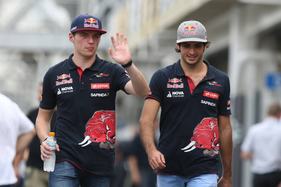 Foto zur News: 2015: 5 Rookies - 12. Max Verstappen (Toro Rosso/49), 13. Felipe Nasr (Sauber/27), 15. Carlos Sainz (Toro Rosso/18), 19. Roberto Merhi (Manor/0) und 20. Alexander Rossi (Manor/0)