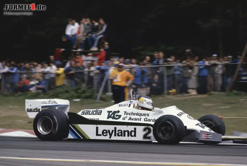 Den nächsten Abbruch gibt es erst 1981 in Zolder - erneut regenbedingt. Carlos Reutemann siegt, doch für Aufsehen sorgt eine Unterbrechung gleich nach Rennstart, weil ein Mechaniker bei einem Unfall verletzt wird. Daraufhin führt die Formel 1 die Regel ein, dass sich 15 Sekunden vor Start niemand mehr am Auto befinden darf. Foto zur News: Den nächsten Abbruch gibt es erst 1981 in Zolder - erneut regenbedingt. Carlos Reutemann siegt, doch für Aufsehen sorgt eine Unterbrechung gleich nach Rennstart, weil ein Mechaniker bei einem Unfall verletzt wird. Daraufhin führt die Formel 1 die Regel ein, dass sich 15 Sekunden vor Start niemand mehr am Auto befinden darf.