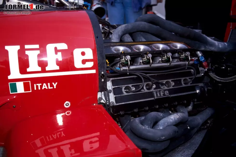 Life Racing Engines: Im Grunde ist am Namen Life nichts verkehrt, kurios ist aber, dass Teamgründer Ernesto Vita das Team nach sich selbst in einer anderen Sprache benannte - Vita heißt auf italienisch Leben, also "Life". Foto zur News: Life Racing Engines: Im Grunde ist am Namen Life nichts verkehrt, kurios ist aber, dass Teamgründer Ernesto Vita das Team nach sich selbst in einer anderen Sprache benannte - Vita heißt auf italienisch Leben, also "Life".