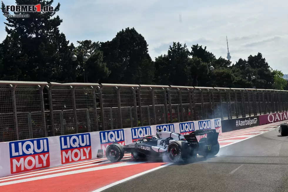 Flop: Nyck de Vries (2019) - Der Niederländer gewinnt den Titel erst im dritten Jahr, weshalb es zunächst gar nicht mit dem Formel-1-Aufstieg klappt. Über die Formel E und einen Einsatz als Ersatzfahrer 2022 schafft er es 2023 schließlich doch noch in die Königsklasse. AlphaTauri schmeißt ihn nach nur zehn Rennen aber schon wieder raus. Foto zur News: Flop: Nyck de Vries (2019) - Der Niederländer gewinnt den Titel erst im dritten Jahr, weshalb es zunächst gar nicht mit dem Formel-1-Aufstieg klappt. Über die Formel E und einen Einsatz als Ersatzfahrer 2022 schafft er es 2023 schließlich doch noch in die Königsklasse. AlphaTauri schmeißt ihn nach nur zehn Rennen aber schon wieder raus.