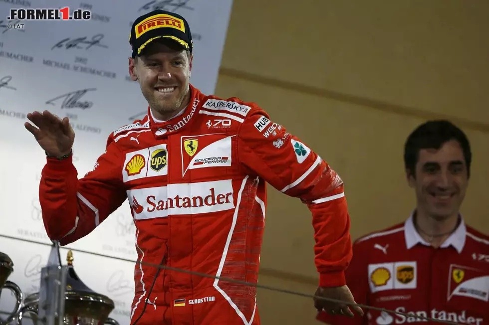 Insgesamt sieben deutsche Fahrer gingen bislang in der Hybridära an den Start. Die meisten Rennteilnahmen hat dabei Sebastian Vettel (178). Außerdem mit dabei: Nico Hülkenberg (145), Nico Rosberg (59), Mick Schumacher (43), Pascal Wehrlein (39), Adrian Sutil (19) und der bereits angesprochene Andre Lotterer (1). Foto zur News: Insgesamt sieben deutsche Fahrer gingen bislang in der Hybridära an den Start. Die meisten Rennteilnahmen hat dabei Sebastian Vettel (178). Außerdem mit dabei: Nico Hülkenberg (145), Nico Rosberg (59), Mick Schumacher (43), Pascal Wehrlein (39), Adrian Sutil (19) und der bereits angesprochene Andre Lotterer (1).