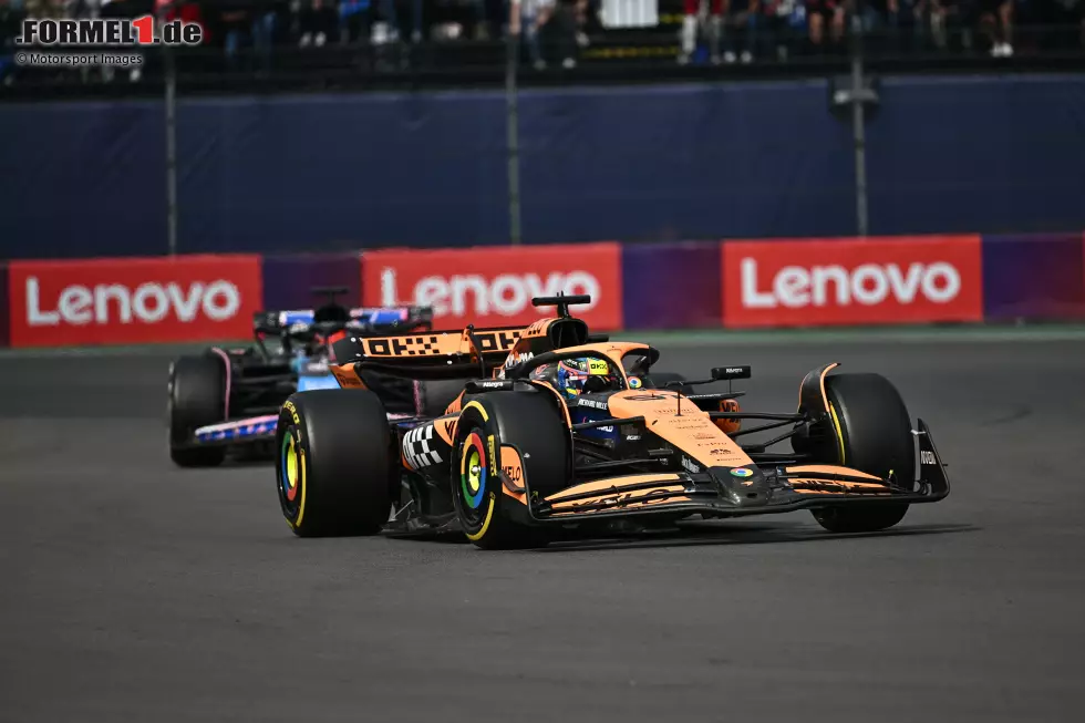 Foto zur News: Oscar Piastri (Marc Surer: 3) - &quot;Auch wenn er nach verhaltenem Start ein gutes Rennen fuhr: Von einem McLaren erwartet man mehr. Der Fehler im Quali unnötig.&quot;