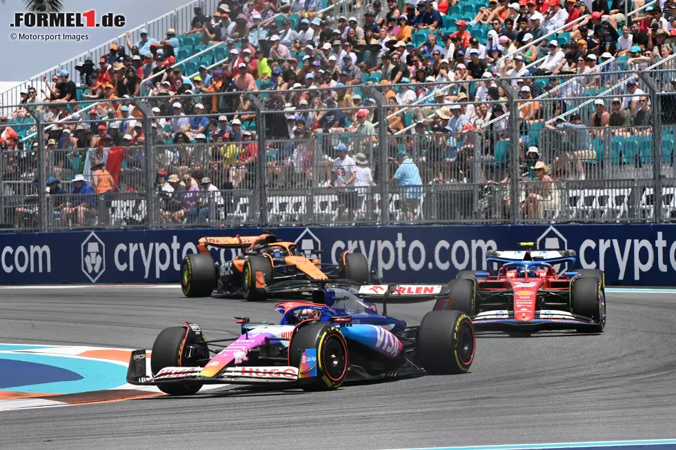 Daniel Ricciardo (Marc Surer: 3) - "Nach dem Sprint hätte ich ihm glatt Note 1 gegeben. Doch dann kam der Absturz im Qualifying und Rennen." Foto zur News: Daniel Ricciardo (Marc Surer: 3) - "Nach dem Sprint hätte ich ihm glatt Note 1 gegeben. Doch dann kam der Absturz im Qualifying und Rennen."