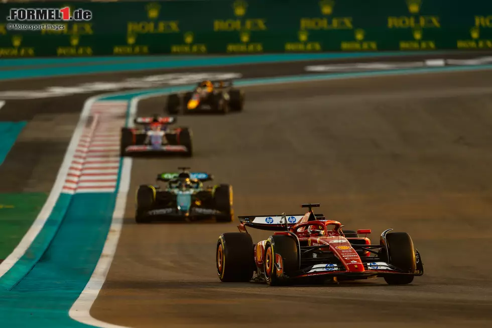 Charles Leclerc (Marc Surer: 1) - "Beste Zeit im Qualifying gestrichen, und noch dazu zehn Plätze zurück wegen der Batterie. Doch seine Aufholjagd verdient die Note 1." Foto zur News: Charles Leclerc (Marc Surer: 1) - "Beste Zeit im Qualifying gestrichen, und noch dazu zehn Plätze zurück wegen der Batterie. Doch seine Aufholjagd verdient die Note 1."