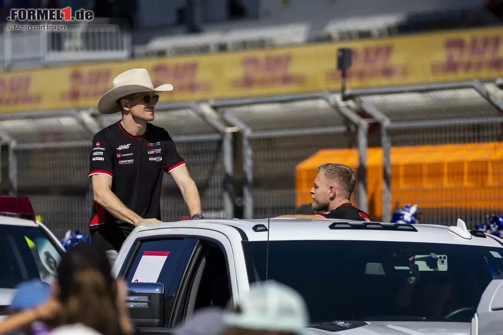 Nico Hülkenberg (Redaktion: 2) - Ganz so stark haben wir ihn nicht gesehen, die 2 gibt es von uns aber trotzdem auch. Ein gutes Wochenende mit Punkten in Sprint und Rennen. Viel mehr kann man im Haas nicht erwarten. Foto zur News: Nico Hülkenberg (Redaktion: 2) - Ganz so stark haben wir ihn nicht gesehen, die 2 gibt es von uns aber trotzdem auch. Ein gutes Wochenende mit Punkten in Sprint und Rennen. Viel mehr kann man im Haas nicht erwarten.