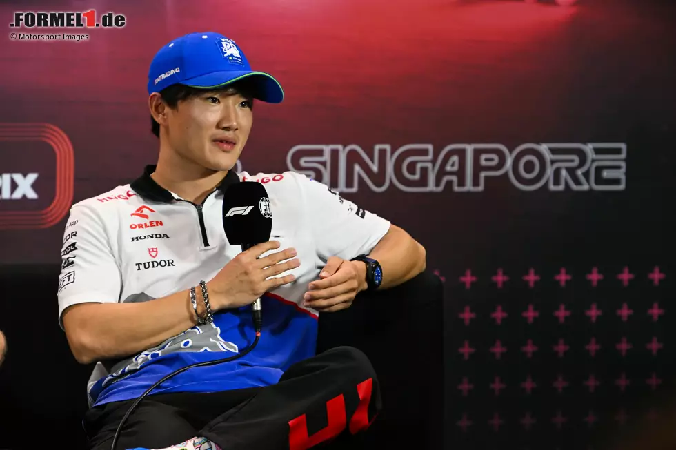 Yuki Tsunoda (Redaktion: 3) - Auch wir kritisieren den Start, mit dem er sich die gute Ausgangslage nach dem Qualifying selbst kaputtmachte. Insgesamt ein solideres Wochenende als beim Teamkollegen, aber "gut" war das für uns auch nicht. Foto zur News: Yuki Tsunoda (Redaktion: 3) - Auch wir kritisieren den Start, mit dem er sich die gute Ausgangslage nach dem Qualifying selbst kaputtmachte. Insgesamt ein solideres Wochenende als beim Teamkollegen, aber "gut" war das für uns auch nicht.