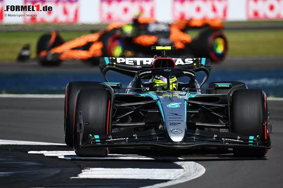 Lewis Hamilton (Marc Surer: 1) - "Das ganze Wochenende kämpferisch. Und das hat sich am Ende gelohnt!" Foto zur News: Lewis Hamilton (Marc Surer: 1) - "Das ganze Wochenende kämpferisch. Und das hat sich am Ende gelohnt!"