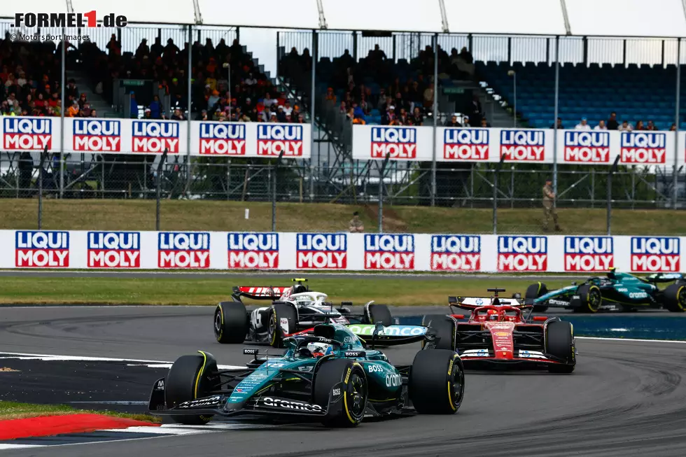 Lance Stroll (Marc Surer: 2) - "Schneller als Alonso. Das verdient die Note 2." Foto zur News: Lance Stroll (Marc Surer: 2) - "Schneller als Alonso. Das verdient die Note 2."