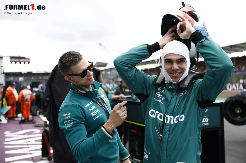 Lance Stroll (Redaktion: 3) - Auch bei uns wurde lange diskutiert, letztendlich geht es jedoch hauchdünn an der 2 vorbei. Zeigte eine solide Leistung, wobei aber auch Glück dabei war, dass er in Qualifying und Rennen vor Alonso landete. Bekommt im Gegensatz zum Spanier aber zumindest eine "gute" 3. Foto zur News: Lance Stroll (Redaktion: 3) - Auch bei uns wurde lange diskutiert, letztendlich geht es jedoch hauchdünn an der 2 vorbei. Zeigte eine solide Leistung, wobei aber auch Glück dabei war, dass er in Qualifying und Rennen vor Alonso landete. Bekommt im Gegensatz zum Spanier aber zumindest eine "gute" 3.