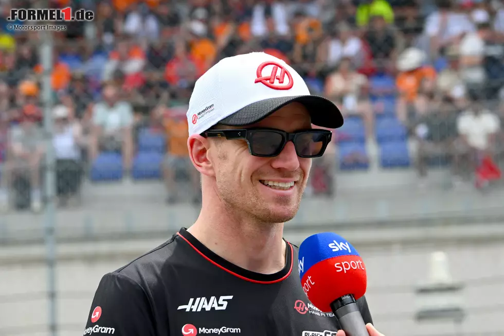 Nico Hülkenberg (Redaktion: 2) - Für uns wahrscheinlich der beste Fahrer am Sonntag. Spielberg liegt Haas traditionell, aber P6 muss man am Ende erst einmal verteidigen gegen Perez im (zugegebenermaßen angeschlagenen) Red Bull. Für die 1 reicht es am Ende aber hauchdünn nicht, dazu war der Sprint zu schlecht. Foto zur News: Nico Hülkenberg (Redaktion: 2) - Für uns wahrscheinlich der beste Fahrer am Sonntag. Spielberg liegt Haas traditionell, aber P6 muss man am Ende erst einmal verteidigen gegen Perez im (zugegebenermaßen angeschlagenen) Red Bull. Für die 1 reicht es am Ende aber hauchdünn nicht, dazu war der Sprint zu schlecht.