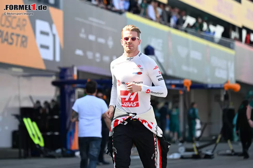 Nico Hülkenberg (Redaktion: 3) - Auch bei uns ist der vermasselte Start der Hauptgrund dafür, dass es keine 2 gibt. Denn das Qualifying war mit P12 ordentlich, sein erster Start war gut und das Rennen nach seinem Fehler beim Re-Start ebenfalls. Aber mit diesem hat er vermutlich einen Punkt verloren. Foto zur News: Nico Hülkenberg (Redaktion: 3) - Auch bei uns ist der vermasselte Start der Hauptgrund dafür, dass es keine 2 gibt. Denn das Qualifying war mit P12 ordentlich, sein erster Start war gut und das Rennen nach seinem Fehler beim Re-Start ebenfalls. Aber mit diesem hat er vermutlich einen Punkt verloren.