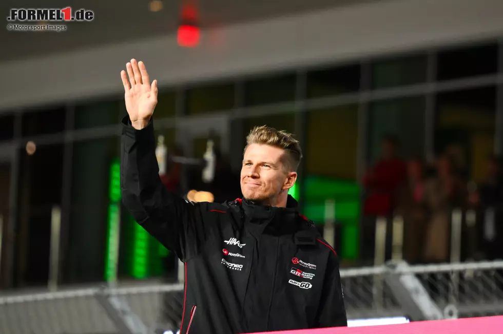 Nico Hülkenberg (Redaktion: 2) - Das trifft es ganz gut. War als Achter Best of the Rest und hat Haas wieder auf den sechsten WM-Rang gebracht. Im Qualifying wäre aber sicherlich noch mehr drin gewesen, das weiß er selber. Foto zur News: Nico Hülkenberg (Redaktion: 2) - Das trifft es ganz gut. War als Achter Best of the Rest und hat Haas wieder auf den sechsten WM-Rang gebracht. Im Qualifying wäre aber sicherlich noch mehr drin gewesen, das weiß er selber.