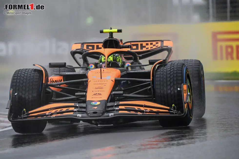 Foto zur News: ... wäre Norris selbst ohne Safety-Car nur sieben Sekunden hinter Verstappen auf die Strecke gekommen, der seinerseits komplett abgefahrene Reifen fuhr, während weiterer Regen drohte. Schließlich holte man Norris eine Runde später rein - die Positionen gegen Verstappen und Russell waren verloren, da ein Safety-Car ...