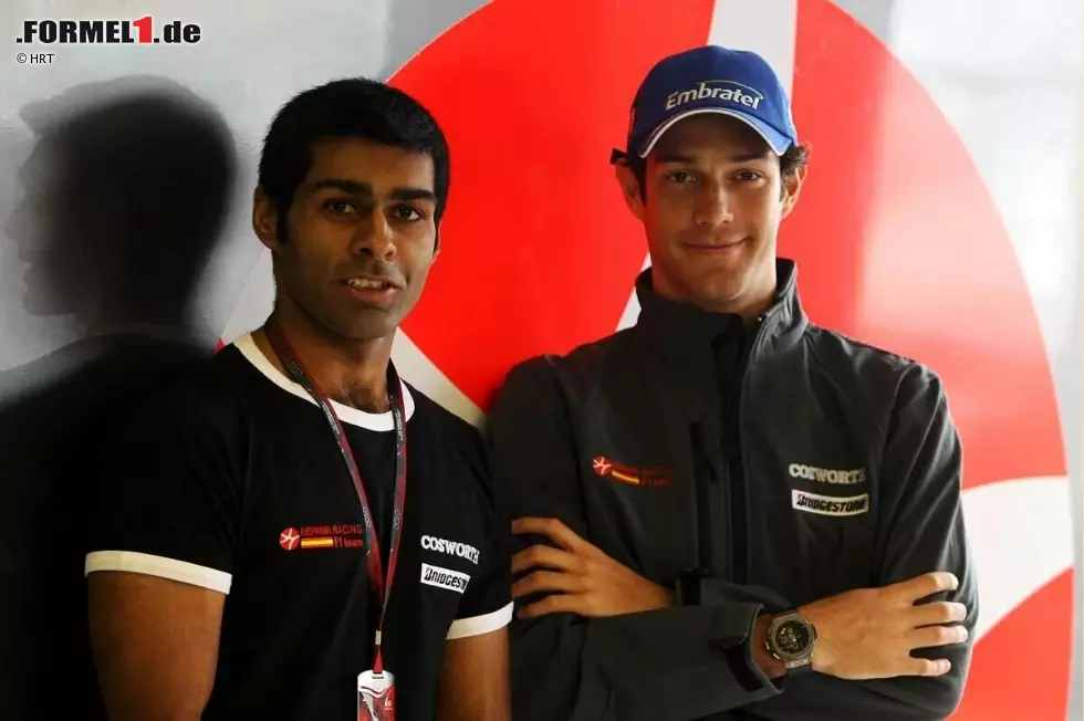 HRT: Karun Chandhok & Bruno Senna (2010) - Das "Hispania Racing Team" tritt als einziger Neuling 2010 gleich mit zwei Rookies an. Chandhok muss nach nur zehn Rennen (ohne Punkt) schon wieder gehen, bevor er durch Sakon Yamamoto und später Christian Klien ersetzt wird. Senna verabschiedet sich nach der Debütsaison ebenfalls. Ohnehin ... Foto zur News: HRT: Karun Chandhok & Bruno Senna (2010) - Das "Hispania Racing Team" tritt als einziger Neuling 2010 gleich mit zwei Rookies an. Chandhok muss nach nur zehn Rennen (ohne Punkt) schon wieder gehen, bevor er durch Sakon Yamamoto und später Christian Klien ersetzt wird. Senna verabschiedet sich nach der Debütsaison ebenfalls. Ohnehin ...