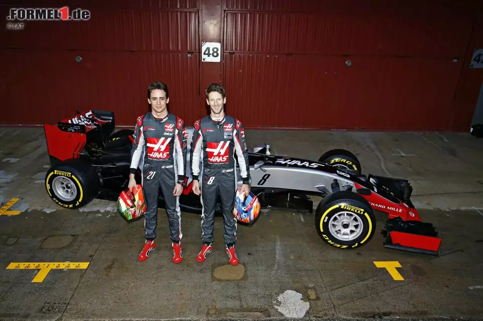 Foto zur News: Haas: Romain Grosjean & Esteban Gutierrez (2016) - Der vor Cadillac letzte Neueinsteiger verzichtet im ersten Jahr auf einen Rookie. Gutierrez hat bereits zwei Saisons für Sauber auf dem Buckel, Grosjean viereinhalb für Lotus beziehungsweise Renault. Der Franzose stand dort sogar zehnmal auf dem Podium. Für beide Piloten ...