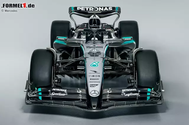 Foto zur News: Mercedes W16