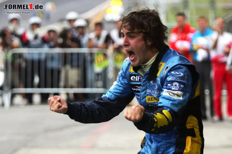 ... Stammfahrer bei Renault, das sich zu einer ernstzunehmenden Größe entwickelt. 2005 und 2006 wird Alonso mit Renault Formel-1-Weltmeister und ... Foto zur News: ... Stammfahrer bei Renault, das sich zu einer ernstzunehmenden Größe entwickelt. 2005 und 2006 wird Alonso mit Renault Formel-1-Weltmeister und ...