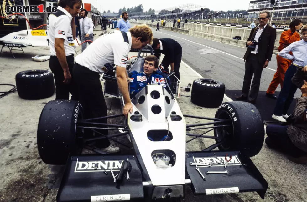 Jonathan Palmer (1983): Der Vater von Jolyon Palmer bekommt von Frank Williams und Patrick Head aus Dank für seine zwei Jahre als Testfahrer einen Einsatz in einem dritten Auto spendiert. Beim Heimrennen in Brands Hatch wird er 13., doch es bleibt sein einziger Williams-GP. Weitere sechs Jahre fährt er für RAM, Zakspeed und Tyrrell. Foto zur News: Jonathan Palmer (1983): Der Vater von Jolyon Palmer bekommt von Frank Williams und Patrick Head aus Dank für seine zwei Jahre als Testfahrer einen Einsatz in einem dritten Auto spendiert. Beim Heimrennen in Brands Hatch wird er 13., doch es bleibt sein einziger Williams-GP. Weitere sechs Jahre fährt er für RAM, Zakspeed und Tyrrell.