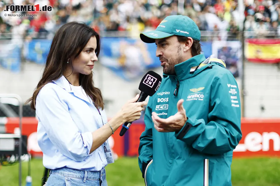 Foto zur News: Die spanische DAZN-Reporterin Melissa Jiminez ist seit 2023 mit Formel-1-Fahrer Fernando Alonso liiert.