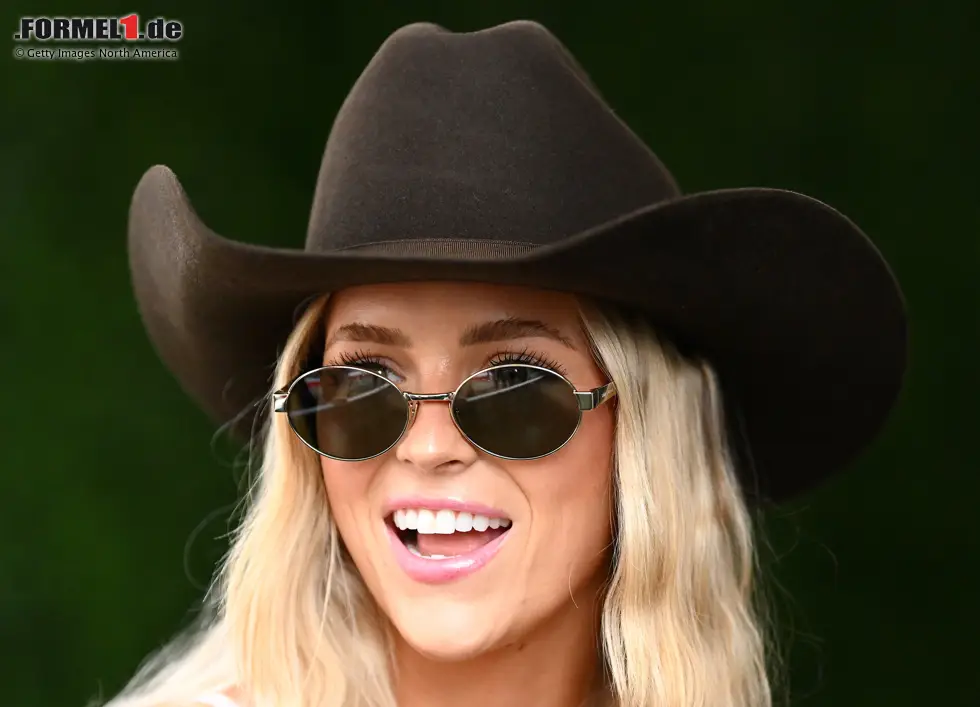 Foto zur News: Hannah St. John hat in den USA Biomedizin studiert und ist seit 2022 mit Liam Lawson zusammen.