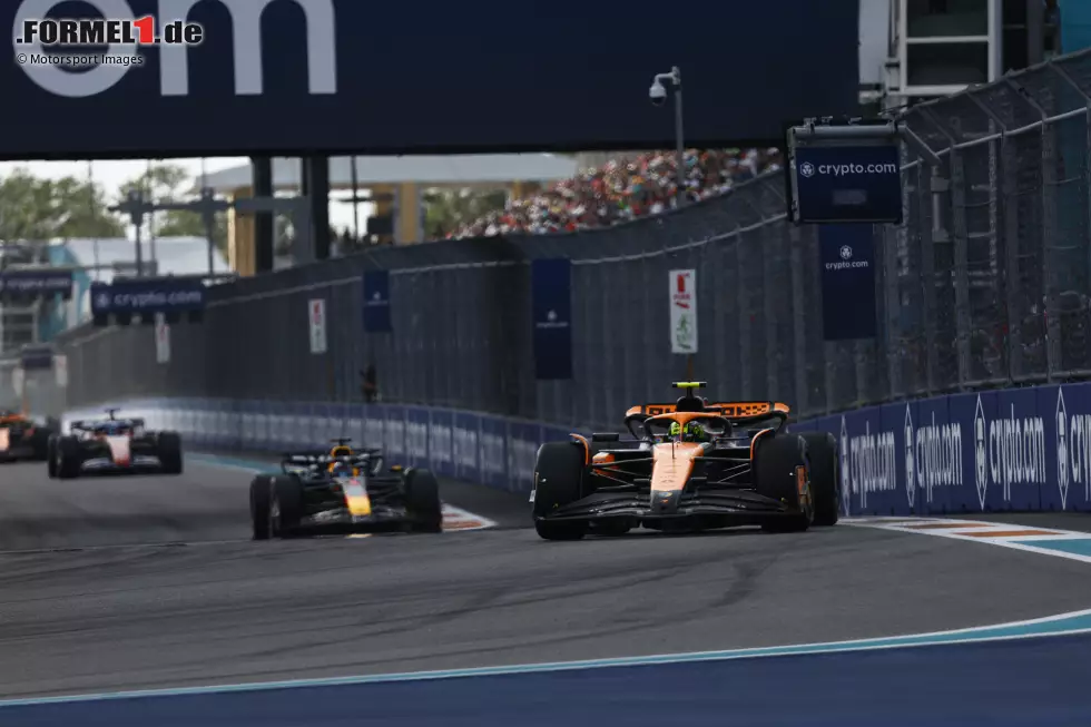 Mai 2024: Beim Miami-Grand-Prix setzt McLaren ein technisches Update ein und schließt damit zu Red Bull auf. Die Dominanzphase von Red Bull beginnt zu bröckeln. Foto zur News: Mai 2024: Beim Miami-Grand-Prix setzt McLaren ein technisches Update ein und schließt damit zu Red Bull auf. Die Dominanzphase von Red Bull beginnt zu bröckeln.